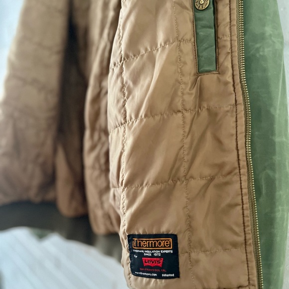 Levi’s Thermore Insulated Bomber Jacket, Olive green, Men’s size Medium. - Picture 3 of 3